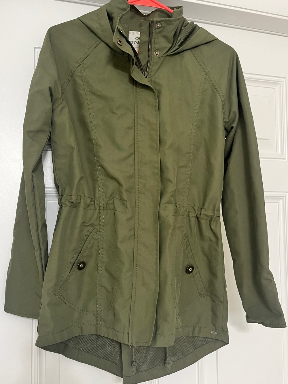 O’Neil small women’s olive green windbreaker coat